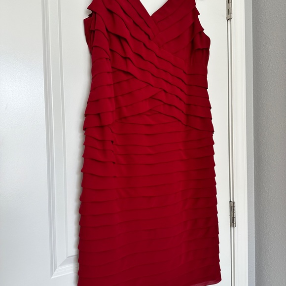 ADRIANNA PAPELL| Sleeveless Empire Waistline Tiered Dress | Red | Size: 14 - Picture 6 of 14